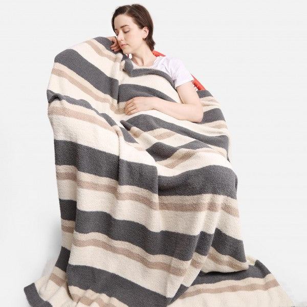 Luxe Large Cozy Blanket